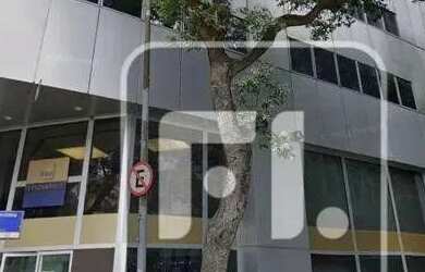 Imagem: O depósito possui 1.338m² de Área e está localizado em