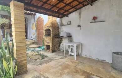 Imagem: O apartamento possui 3 Dormitórios, 3 Banheiros, 150m² de