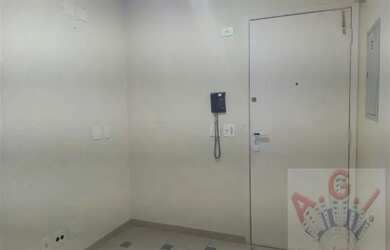 Imagem 2: LOCAÇÃO / VENDA - Sala comercial com 4 ambientes e 2 vagas