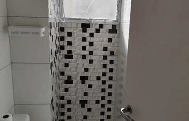 Imagem: O apartamento possui 2 Dormitórios, 1 Banheiro, 5 Vagas na