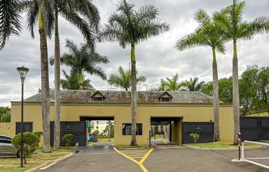 Imagem: O terreno possui 1473m² de Área e está localizado em Sítios