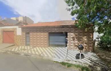 Imagem: Casa em Leilão - Conjunto Habitacional Vila dos Comerciários