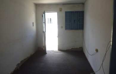 Imagem 5: Prédio misto para investimento no bairro Santa Tereza, Porto Alegre/RS...