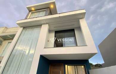 Imagem: A casa em condomínio possui 3 Dormitórios, 2 Banheiros, 3