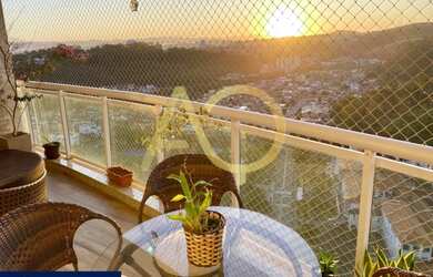 Imagem: O apartamento possui 4 Dormitórios, 5 Banheiros, 3 Vagas na