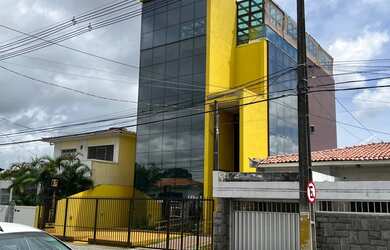 Imagem: O depósito possui 90m² de Área, Imóvel mobiliado e está