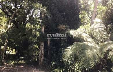 Imagem: O terreno possui 1.250m² de Área e está localizado em Canela