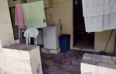 Imagem: A casa possui 4 Dormitórios, 3 Banheiros, 4 Vagas na garagem