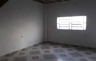 Imagem: A casa possui 2 Dormitórios, 2 Banheiros e está localizado