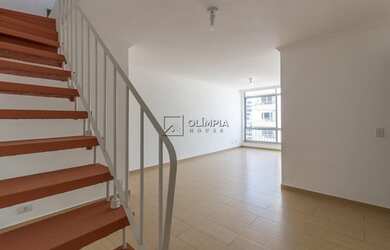 Imagem: O apartamento na cobertura possui 3 Dormitórios, 2 Banheiros