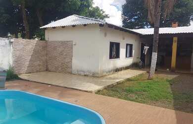 Imagem: A casa em condomínio possui 2 Dormitórios, 1 Banheiro, 5 Vagas