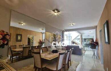 Imagem: A casa em condomínio possui 4 Dormitórios, 5 Banheiros, 2