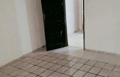 Imagem: A casa possui 2 Dormitórios, 1 Banheiro e está localizado