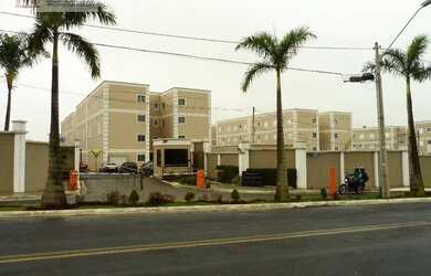 Imagem: O apartamento possui 2 Dormitórios, 1 Banheiro, 1 Vaga na garagem