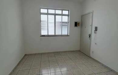 Imagem 5: 02 dosm na Av Afonso Pena prox. ao canal 4 em Santos/SP