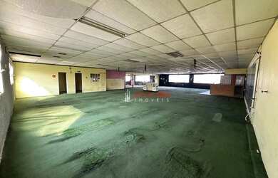 Imagem: O depósito possui 368m² de Área e está localizado em Jardim