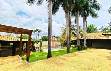 Imagem 2: Casa para Locação de 04 Quartos sendo 03 suítes no Bairro Royal Park...