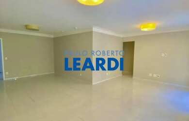 Imagem: O apartamento possui 3 Dormitórios, 4 Banheiros, 3 Vagas na