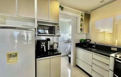 Imagem 13: Apartamento Mobiliado com Vista para o Mar na Zona Nova