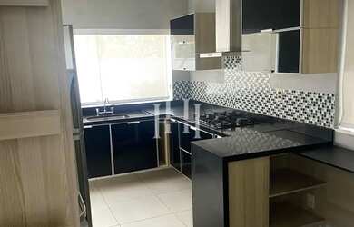 Imagem 13: Imóvel para aluguel tem 280 metros quadrados com 4 quartos