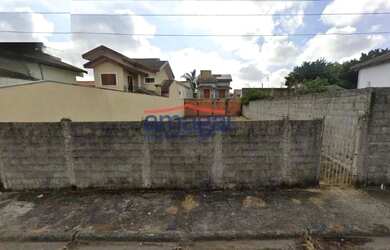 Imagem: O terreno possui 250m² de Área e está localizado em Loteamento