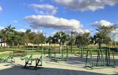 Imagem 6: Lote/Terreno para venda com 1210 metros quadrados em Condomínio Villágio...