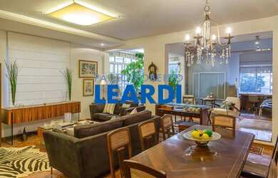 Imagem: O apartamento possui 3 Dormitórios, 3 Banheiros, 1 Vaga na