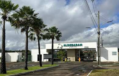 Imagem: O terreno possui 281m² de Área e está localizado em Verde