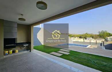 Imagem: A casa possui 3 Dormitórios, 4 Banheiros, 4 Vagas na garagem