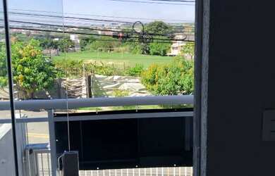 Imagem: O apartamento possui 1 Dormitório, 1 Banheiro, 1 Vaga na garagem