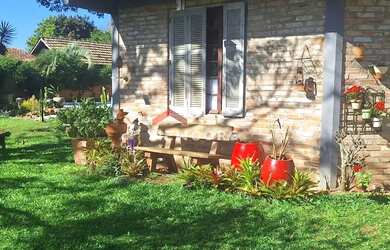 Imagem: A casa em condomínio possui 3 Dormitórios, 3 Banheiros, 2