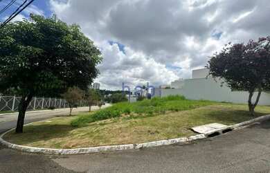 Imagem: O terreno possui 322m² de Área e está localizado em Itapeva