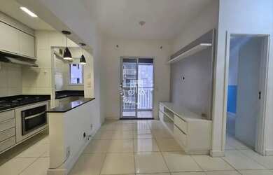 Imagem: O apartamento possui 2 Dormitórios, 2 Banheiros, 1 Vaga na