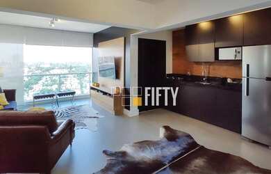 Imagem: O apartamento possui 2 Dormitórios, 2 Banheiros, 2 Vagas na