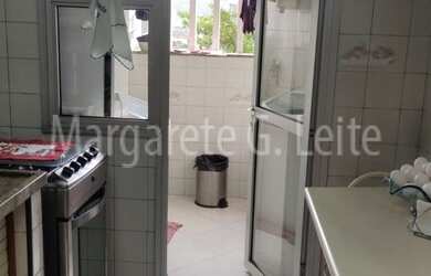 Imagem 2: Apartamento para venda possui 80 metros quadrados com 2 quartos em Encruzilhada...