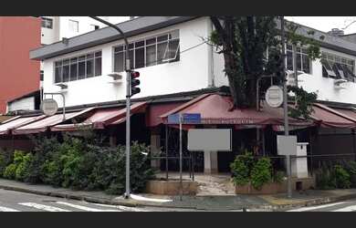 Imagem: O depósito possui 3 Vagas na garagem, 788m² de Área e está