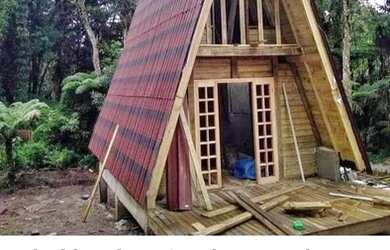 Imagem: A casa em condomínio possui 2 Dormitórios, 1 Banheiro, 5 Vagas