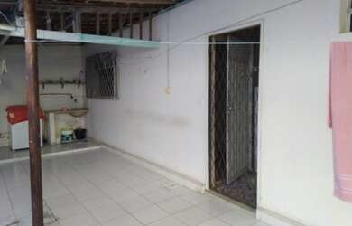 Imagem: Apenas para mulheres, Quarto com baheiro no conjunto Ponta Negra