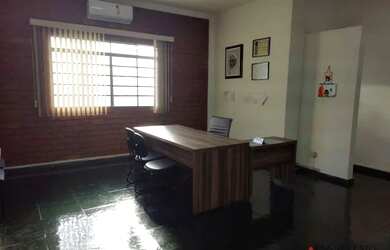 Imagem: O depósito possui 28m² de Área e está localizado em Nova