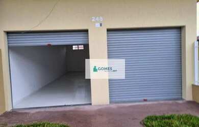 Imagem 4: Loja para alugar por R$ 3.000/mês - Novo Mundo - Curitiba/PR