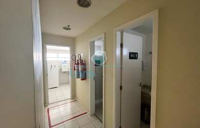 Imagem: O depósito possui 1 Vaga na garagem, 28m² de Área e está