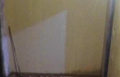 Imagem: A casa em condomínio possui 2 Dormitórios, 2 Banheiros, 3