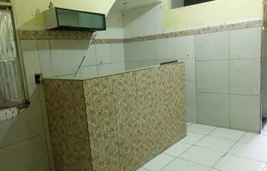 Imagem: A casa possui 1 Dormitório, 1 Banheiro, 40m² de Área e está