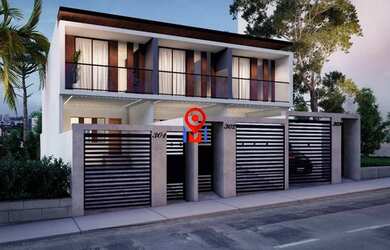 Imagem: A casa possui 3 Dormitórios, 1 Banheiro, 2 Vagas na garagem