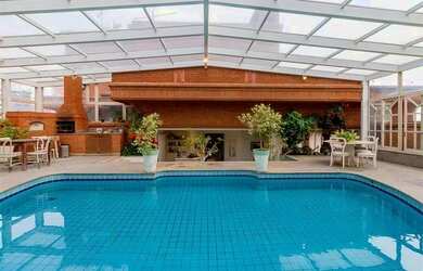 Imagem: O apartamento na cobertura possui 4 Dormitórios, 5 Banheiros