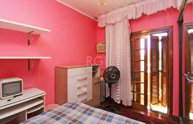 Imagem 11: Sobrado em Nonoai. Churrasqueira, Guarda roupa, 218m² de Áreae1 Banheiro