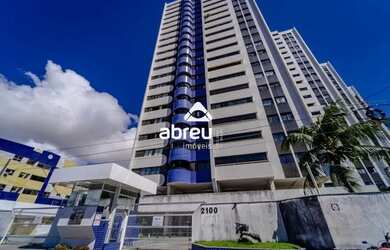 Imagem: O apartamento possui 3 Dormitórios, 3 Banheiros, 2 Vagas na