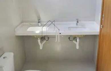 Imagem 12: Linda casa com 3 suítes e garagem para 4 carros - Jardins Bolonha