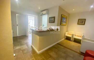 Imagem: O depósito possui 1 Vaga na garagem, 55m² de Área, Imóvel