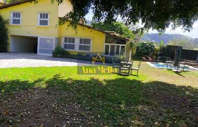 Imagem 4: Casa em Nogueira. Piscina, Churrasqueira, Ar-condicionadoeÁrea de serviço